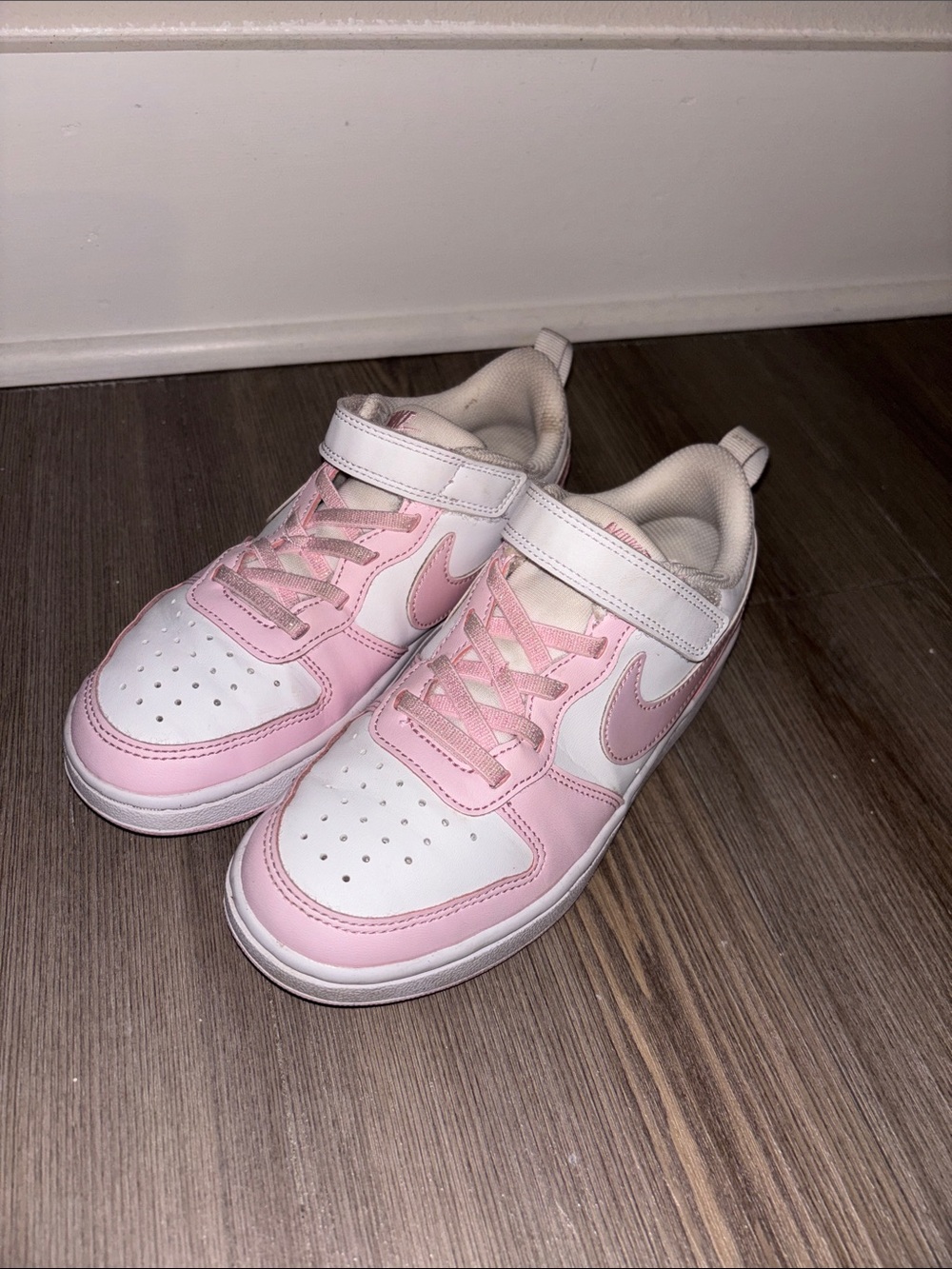 Nike Kids Court Borough Recraft Low Top Sneaker Size 1Y